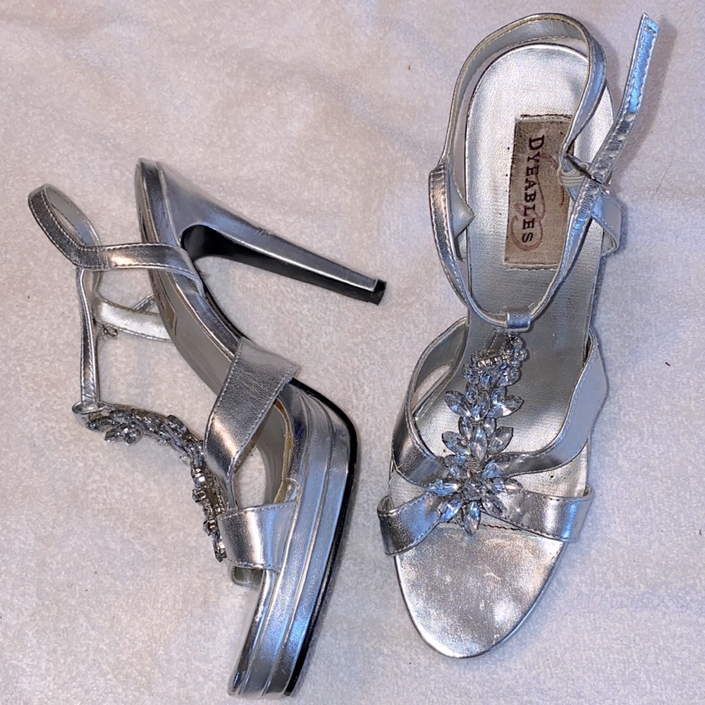 Silver Dyeables heels